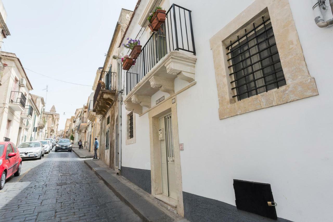 Casa Vacanza da Nonna Maria Appartamento Noto Esterno foto